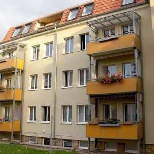 Mehrfamilienhaus mit Balkons